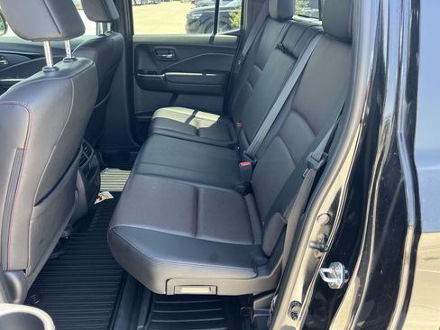 Used 2023 Honda Ridgeline Black Edition image 11