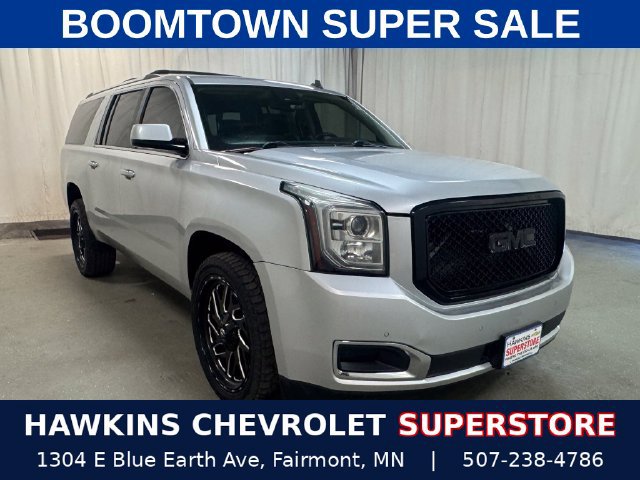 Used 2015 GMC Yukon XL Denali w/ Touring Package AWD/4WD image 1