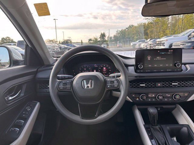 Used 2024 Honda Accord EX image 19