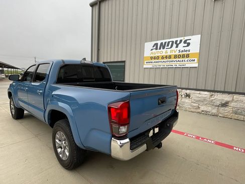 Used 2019 Toyota Tacoma SR5 image 10