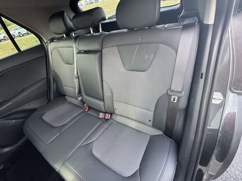 Used 2025 Kia Niro EX image 12