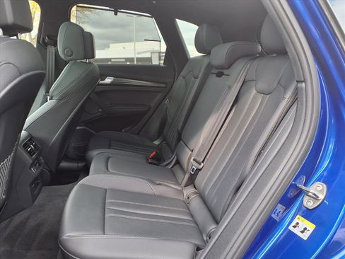 Used 2023 Audi SQ5 Prestige w/ Prestige Package image 10