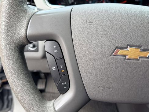 Used 2014 Chevrolet Traverse LS image 15