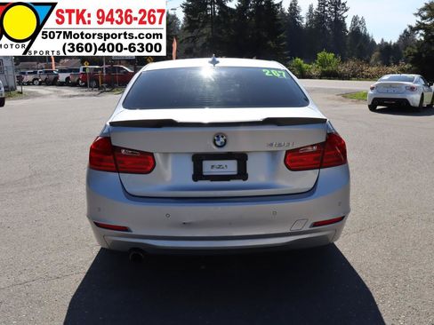 Used 2015 BMW 320i Sedan RWD image 6