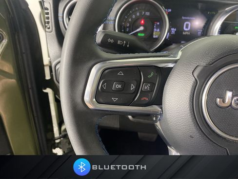 Used 2023 Jeep Wrangler Unlimited Rubicon 4xe AWD/4WD image 21