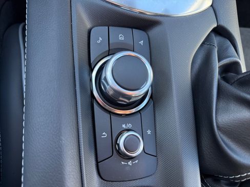 New 2025 MAZDA MX-5 Miata RF Club image 18