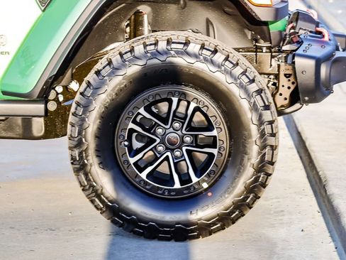 New 2026 Jeep Wrangler Unlimited Rubicon image 10