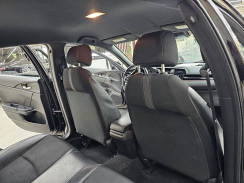 Used 2020 Honda Civic Sport image 21