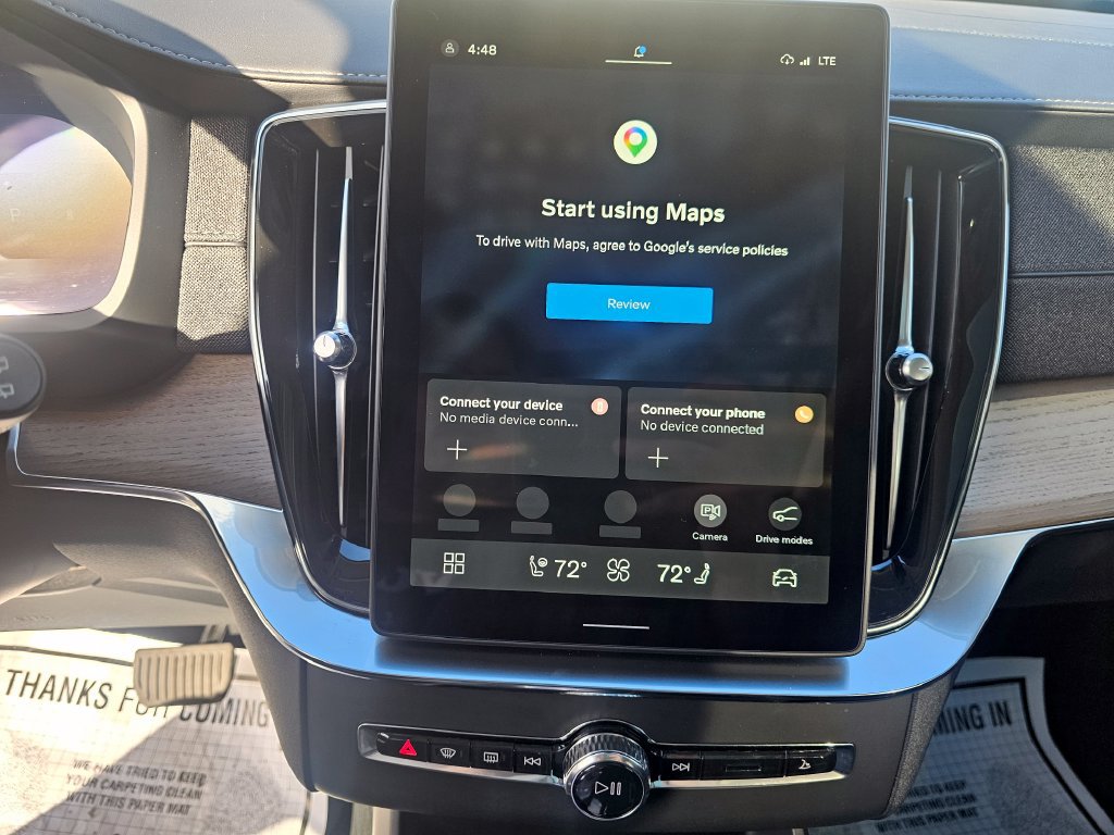 Certified 2025 Volvo XC90 B5 Plus AWD/4WD image 21