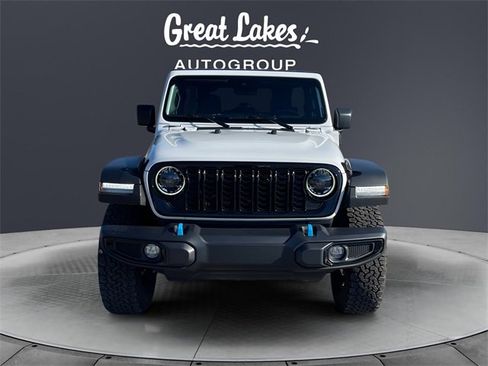 Used 2024 Jeep Wrangler Unlimited image 8