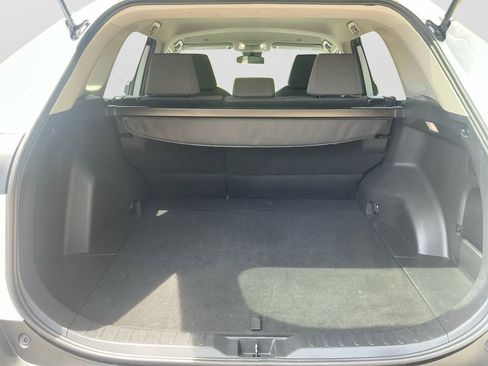 Used 2025 Toyota RAV4 XLE FWD image 13