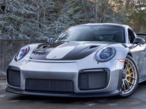 Certified 2018 Porsche 911 GT2 RS image 7