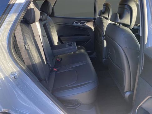 New 2026 Kia Sportage EX image 36