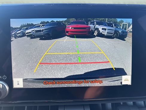 Used 2024 Toyota RAV4 LE image 18