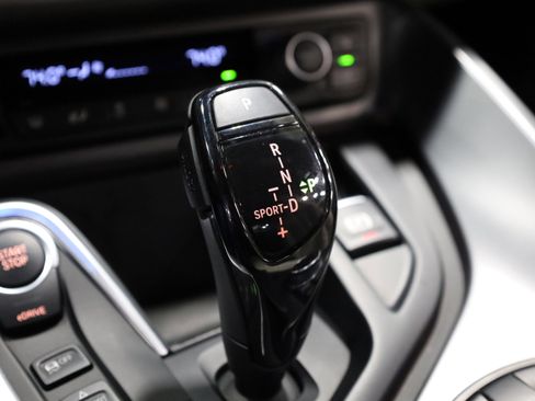 Used 2015 BMW i8 image 34