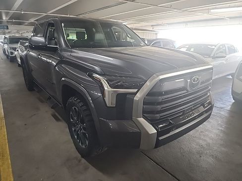 Used 2025 Toyota Tundra Limited image 1