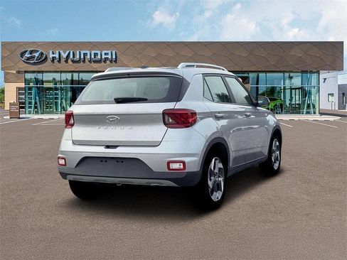Certified 2026 Hyundai Venue SEL FWD image 7