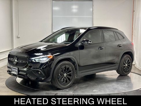 Used 2021 Mercedes-Benz GLA 250 4MATIC image 4