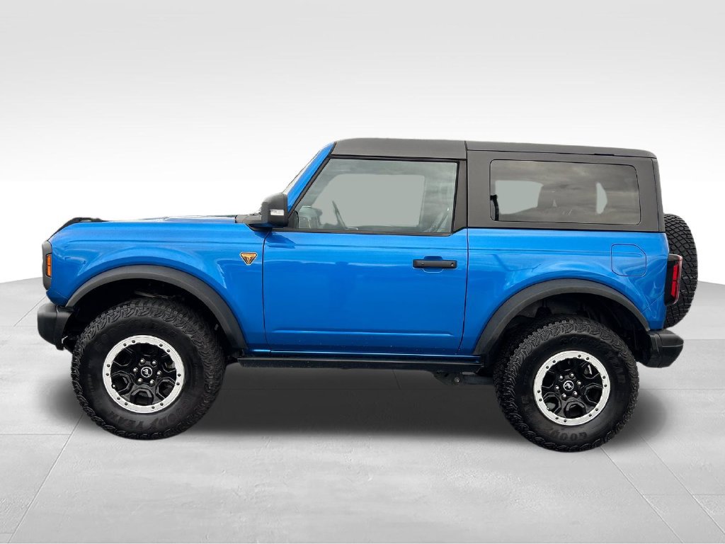 Used 2023 Ford Bronco Badlands w/ Sasquatch Package AWD/4WD image 2