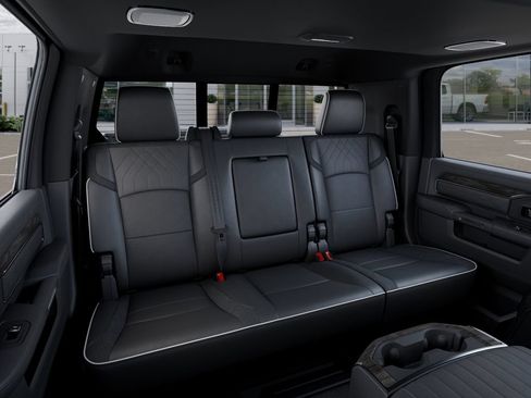 New 2026 RAM 2500 Limited AWD/4WD image 16