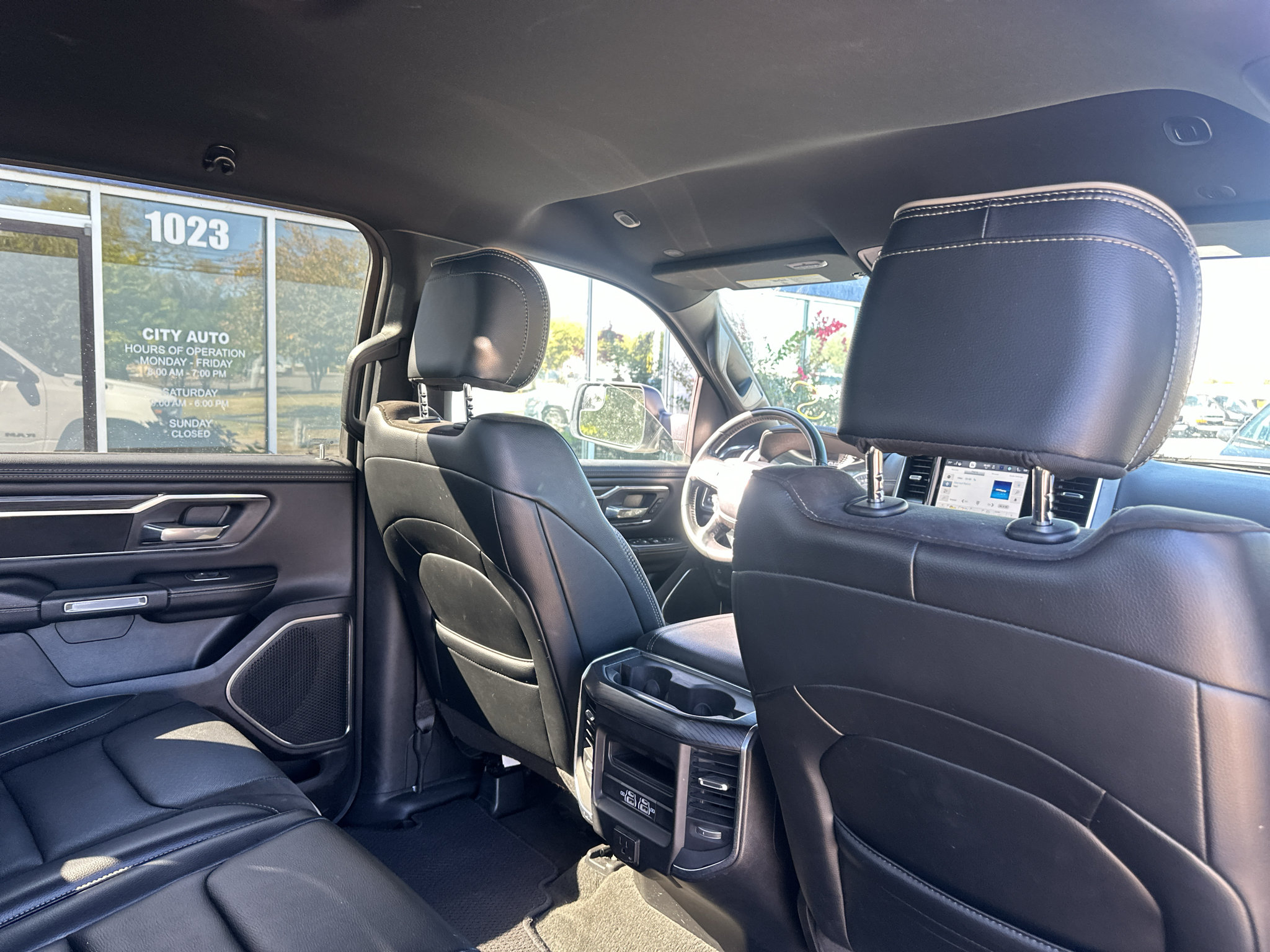 Used 2024 RAM 1500 Laramie RWD image 15