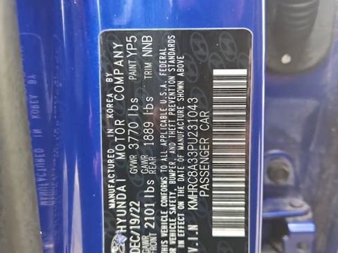 Used 2023 Hyundai Venue SEL image 30