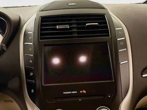 Used 2019 Lincoln MKC Reserve w/ MKC Climate Package image 20