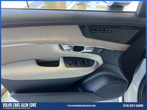 Used 2026 Volvo XC90 B6 Plus w/ Protection Package Premier AWD/4WD image 17