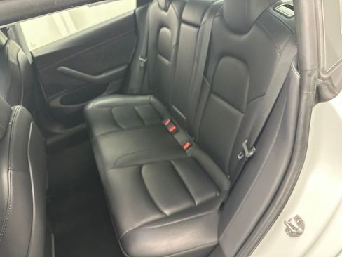 Used 2021 Tesla Model 3 Standard Range Plus RWD image 13
