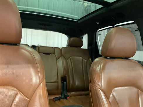 Used 2017 Audi Q7 3.0T Prestige w/ Prestige Package AWD/4WD image 9