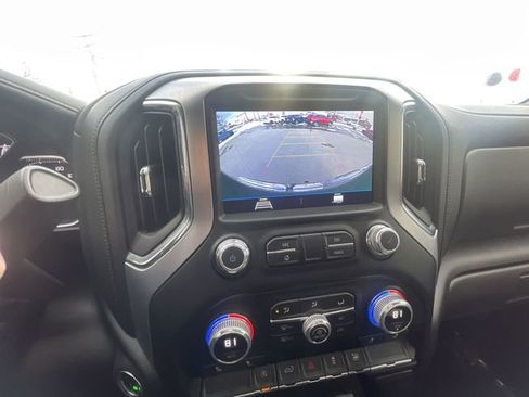Used 2022 GMC Sierra 1500 Elevation image 27