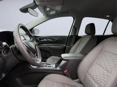 Used 2021 Chevrolet Equinox LT AWD/4WD image 15