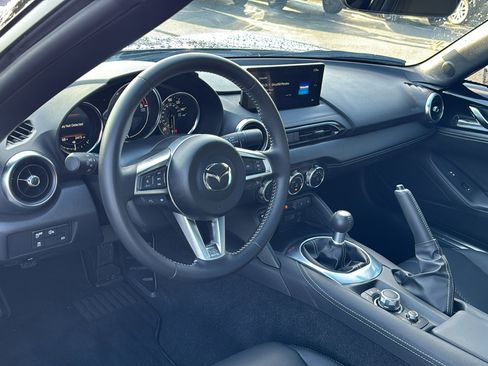 Certified 2025 MAZDA MX-5 Miata RF Grand Touring RWD image 13