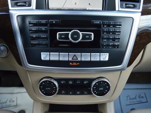 Used 2015 Mercedes-Benz ML 350 4MATIC image 22
