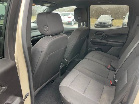 Used 2023 Chevrolet Colorado W/T image 18