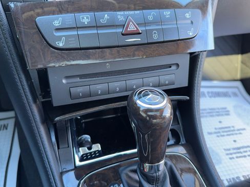 Used 2008 Mercedes-Benz CLS 550 image 33