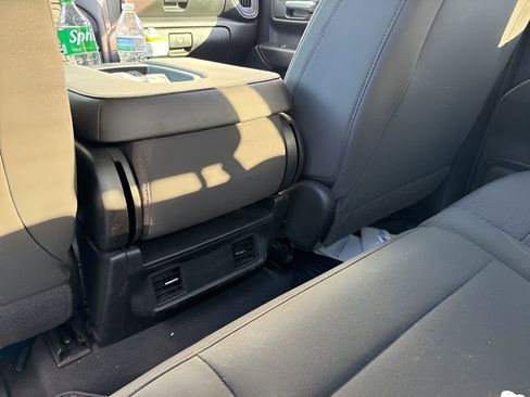 Used 2021 Chevrolet Silverado 1500 Custom w/ LPO, Dark Essentials Package image 9