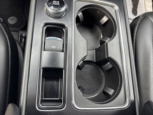 Used 2023 Lincoln Corsair FWD w/ Equipment Group 101A image 37