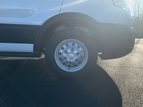 New 2026 Ford Transit 250 Low Roof AWD image 10