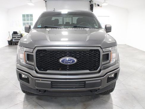 Used 2018 Ford F150 XLT w/ Equipment Group 302A Luxury AWD/4WD image 3