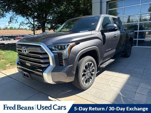 Used 2024 Toyota Tundra Limited AWD/4WD image 16