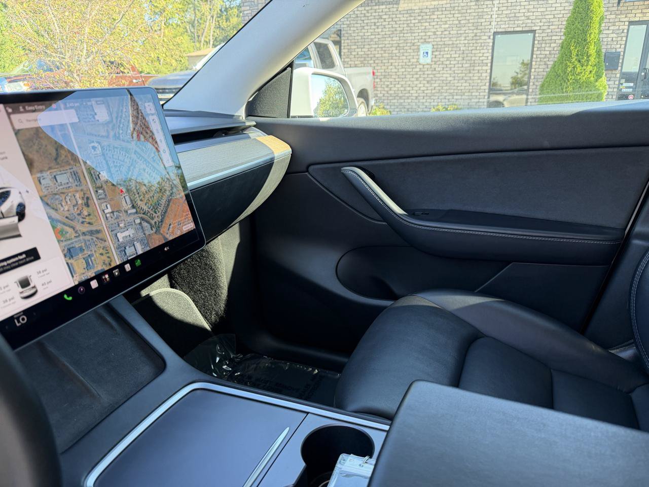 Used 2021 Tesla Model Y Long Range AWD/4WD image 12