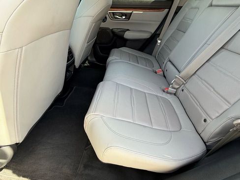 Used 2022 Honda CR-V Touring image 13