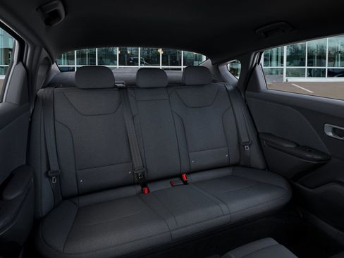 New 2026 Kia K4 LXS image 17