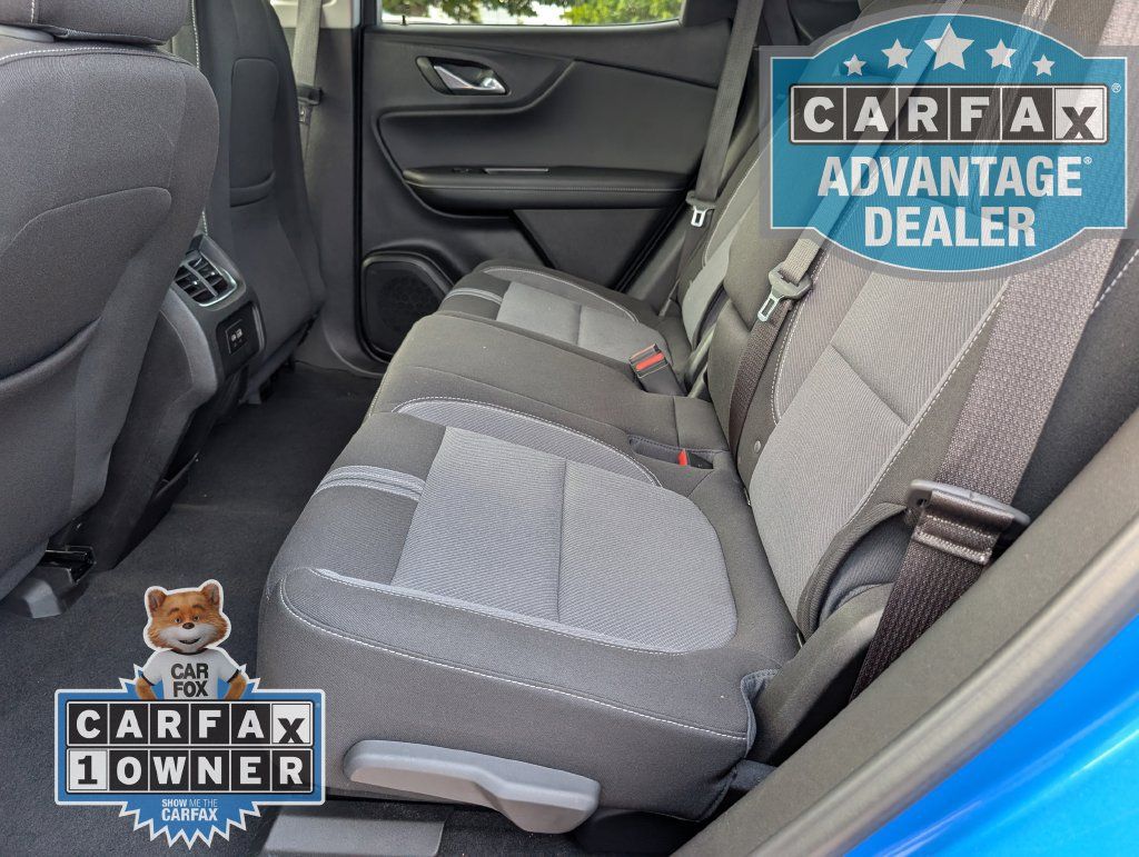 Used 2025 Chevrolet Blazer LT FWD image 17