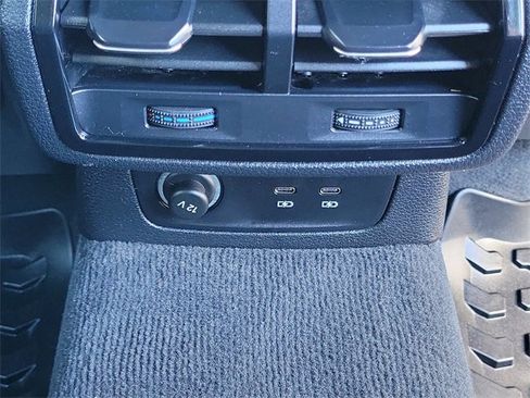 Used 2022 Audi Q3 2.0T Premium w/ Convenience Package image 24