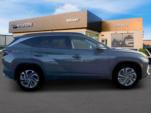 New 2026 Hyundai Tucson Limited AWD/4WD image 9