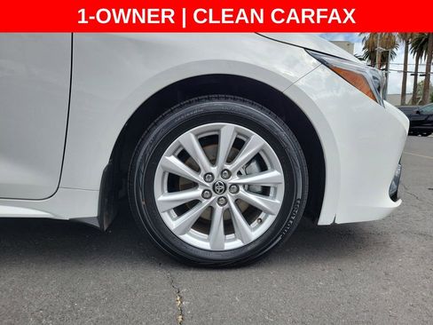 Used 2025 Toyota Corolla SE w/ SE Package FWD image 8