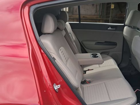 Used 2018 Kia Sportage LX w/ LX Popular Package FWD image 11