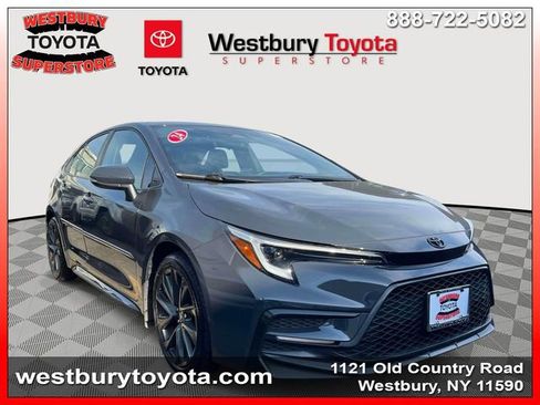 Used 2024 Toyota Corolla SE w/ SE Premium Package FWD image 1